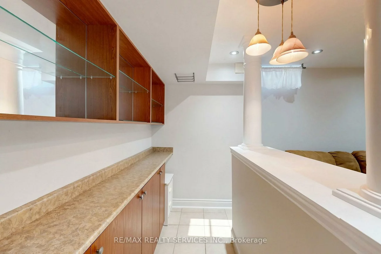 50, Rocky Point, Madoc, Brampton