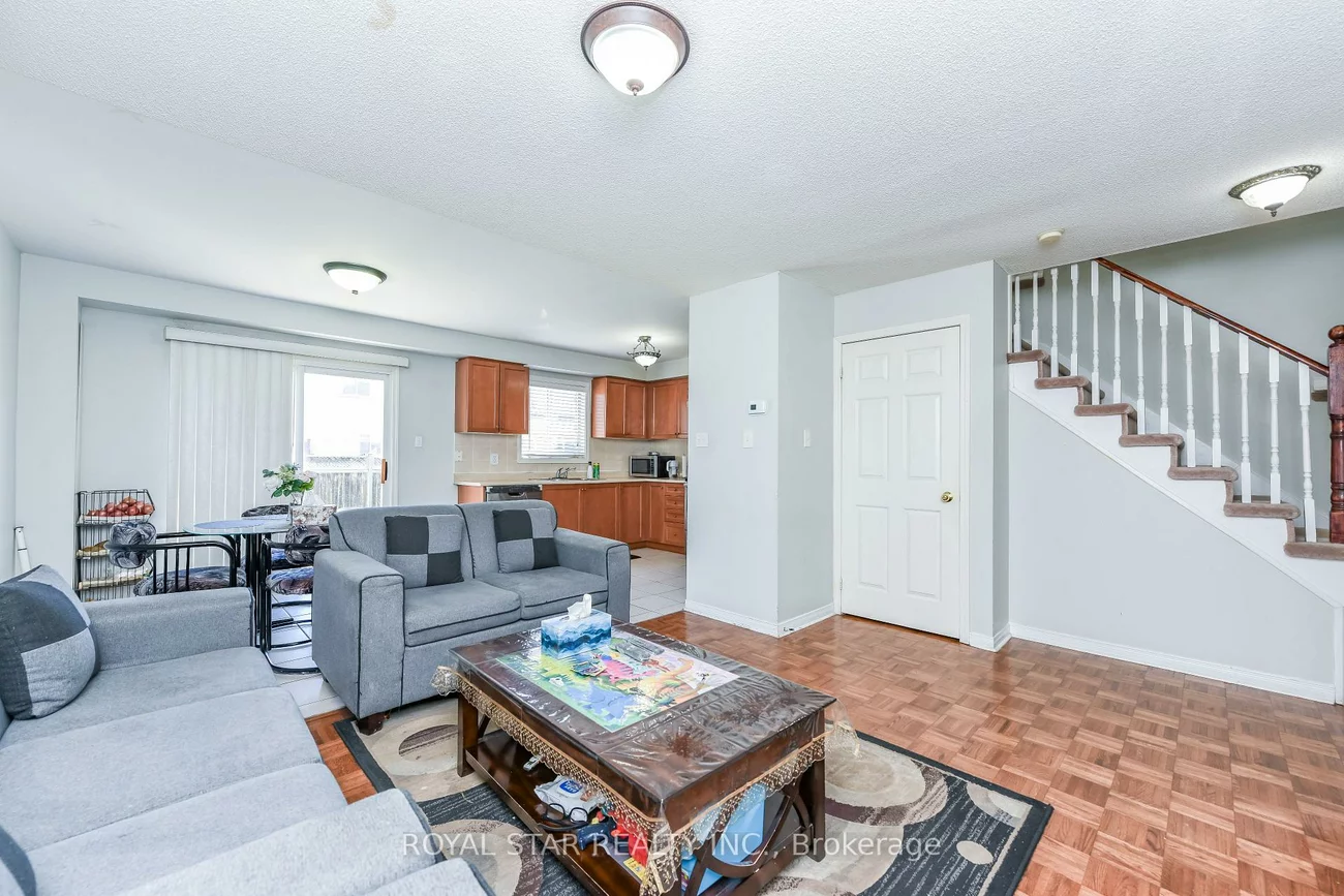 33, Coppermill, Northwest Sandalwood Parkway, Brampton