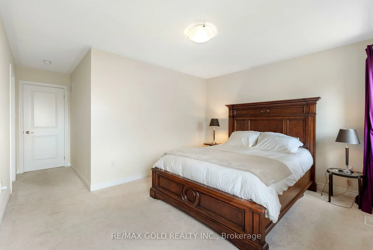 15, Antibes, Credit Valley, Brampton