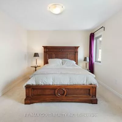 15, Antibes, Credit Valley, Brampton