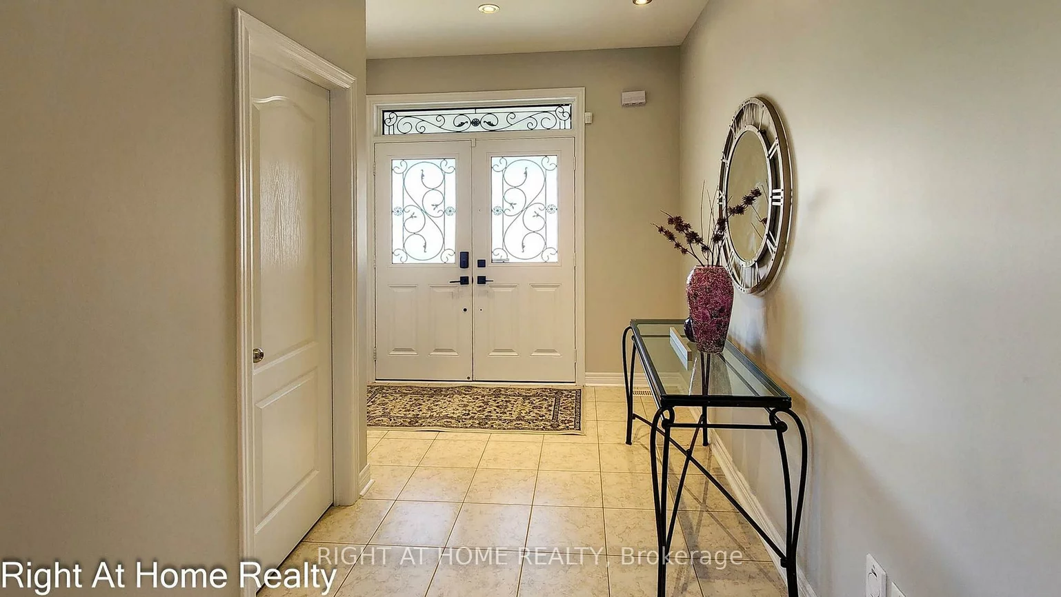 22, Bluffmeadow, Bram East, Brampton