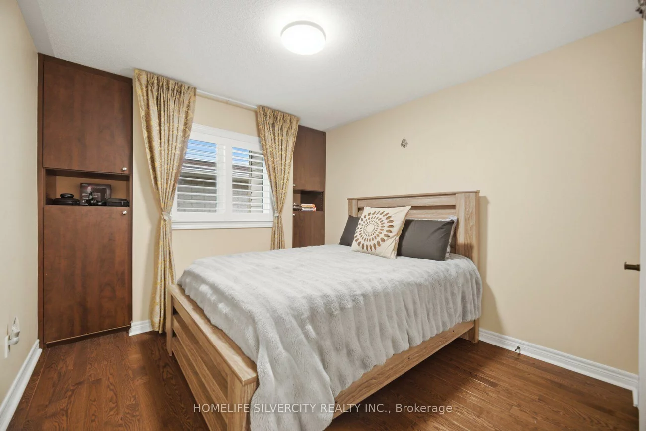 11, Swales, Sandringham-Wellington, Brampton