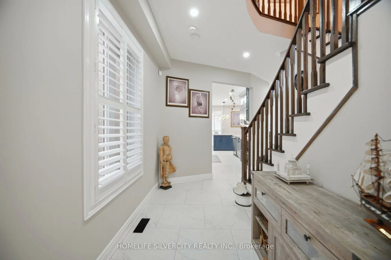 11, Swales, Sandringham-Wellington, Brampton