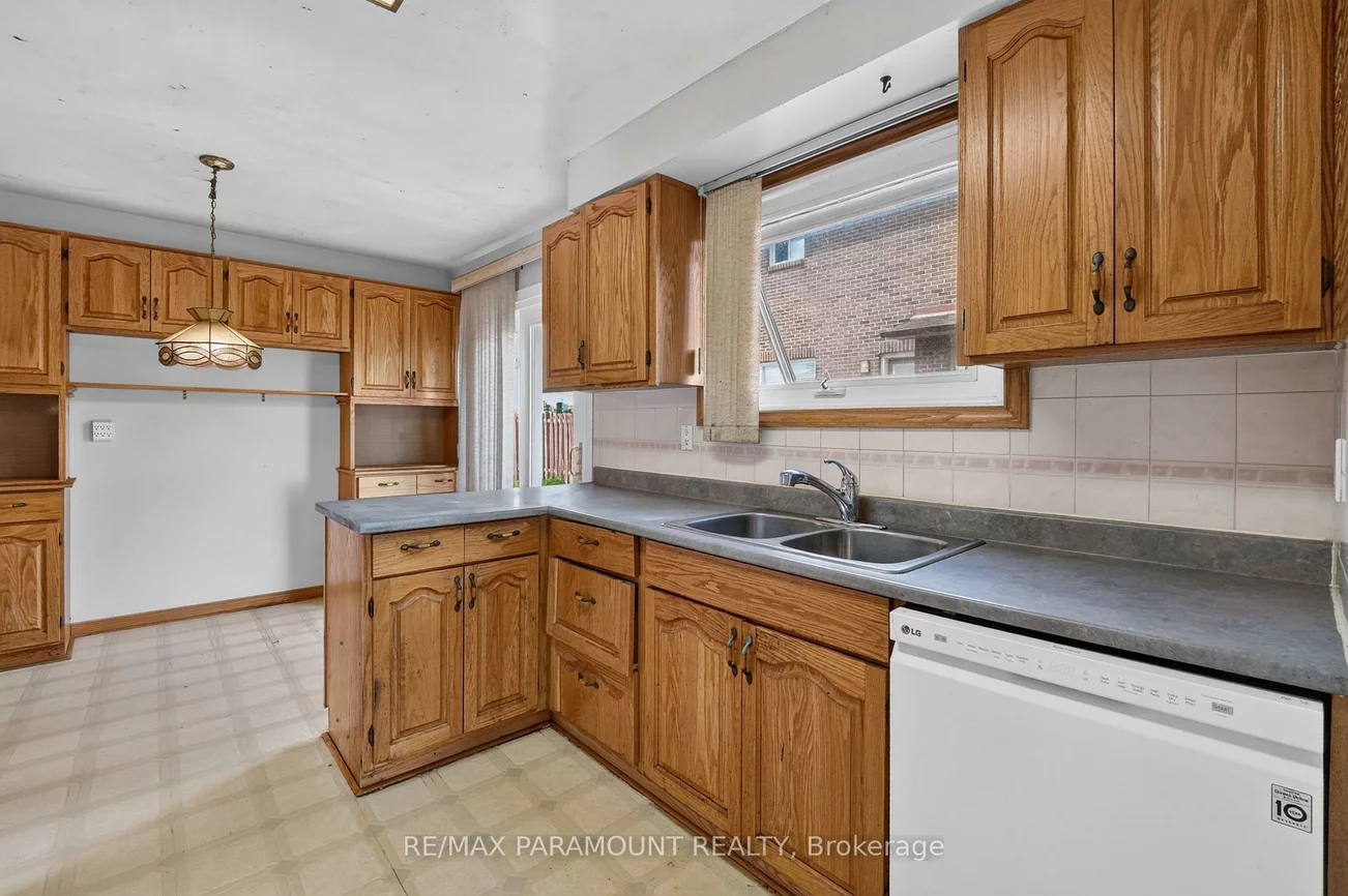 42, Ripley, Fletcher's West, Brampton