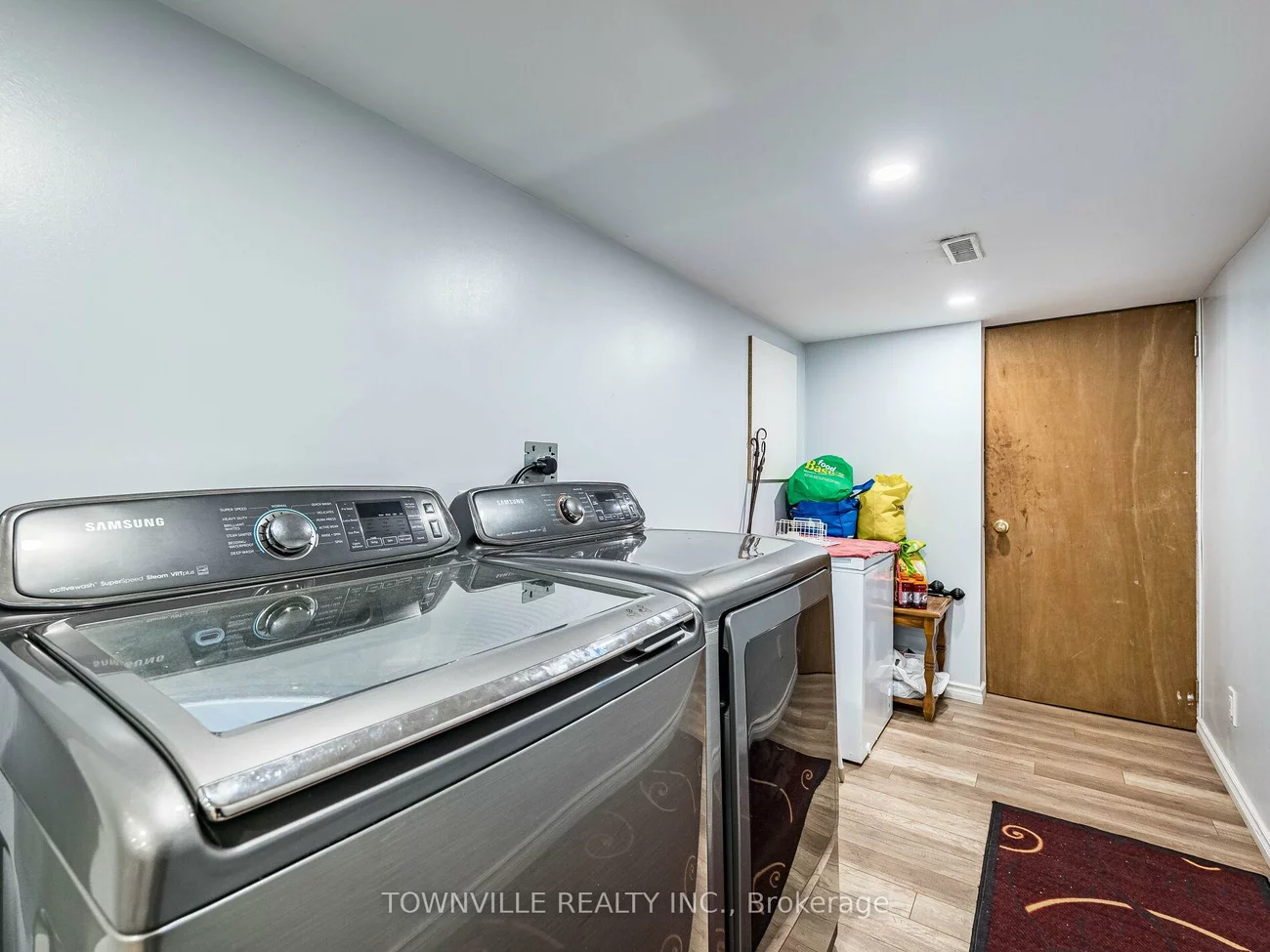 63, Ural, Sandringham-Wellington, Brampton