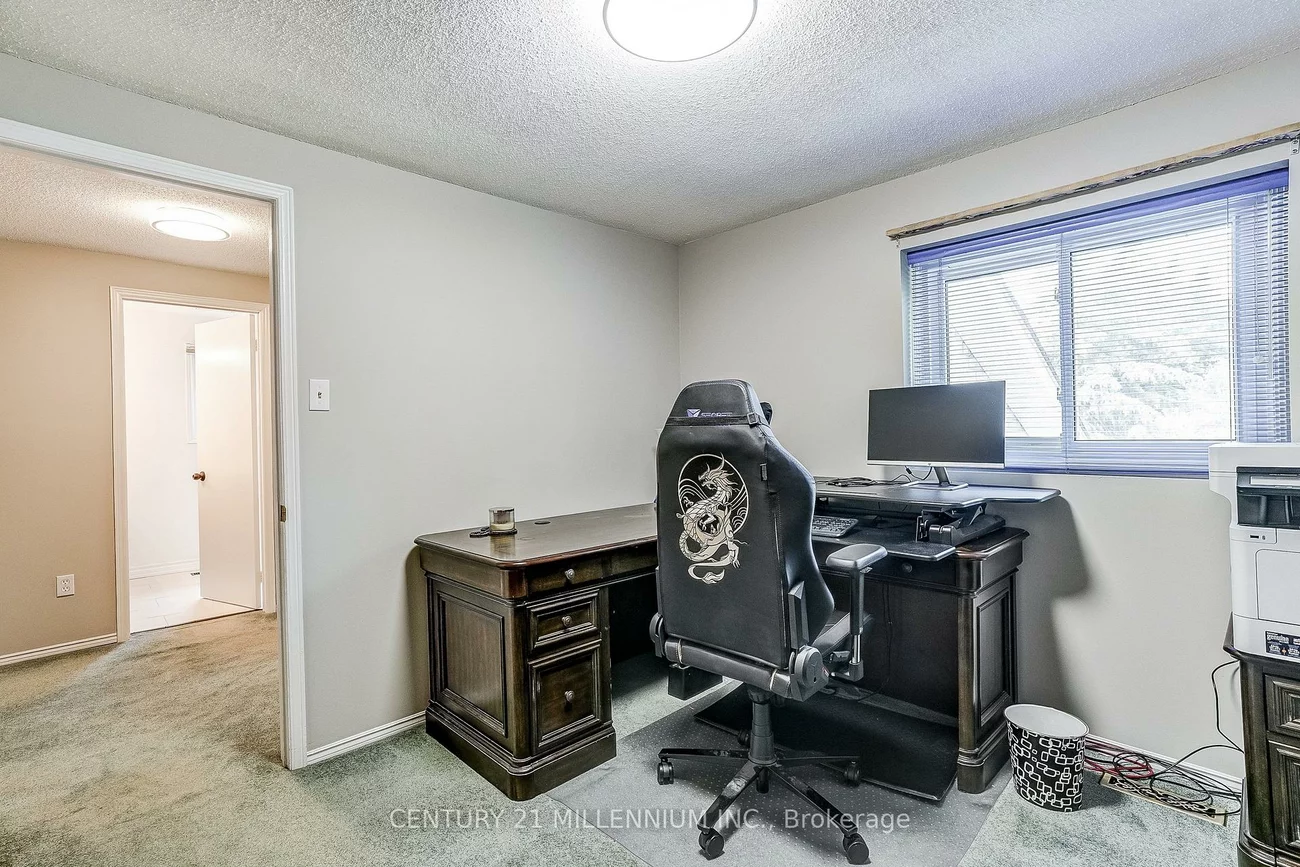 82, Horton, Central Park, Brampton