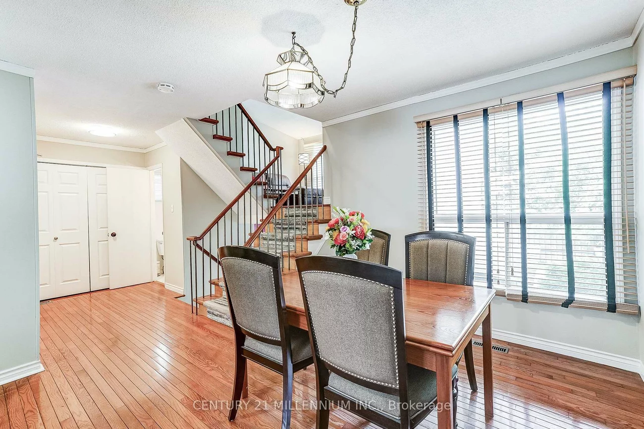 82, Horton, Central Park, Brampton