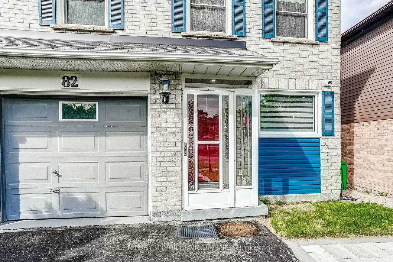 82, Horton, Central Park, Brampton
