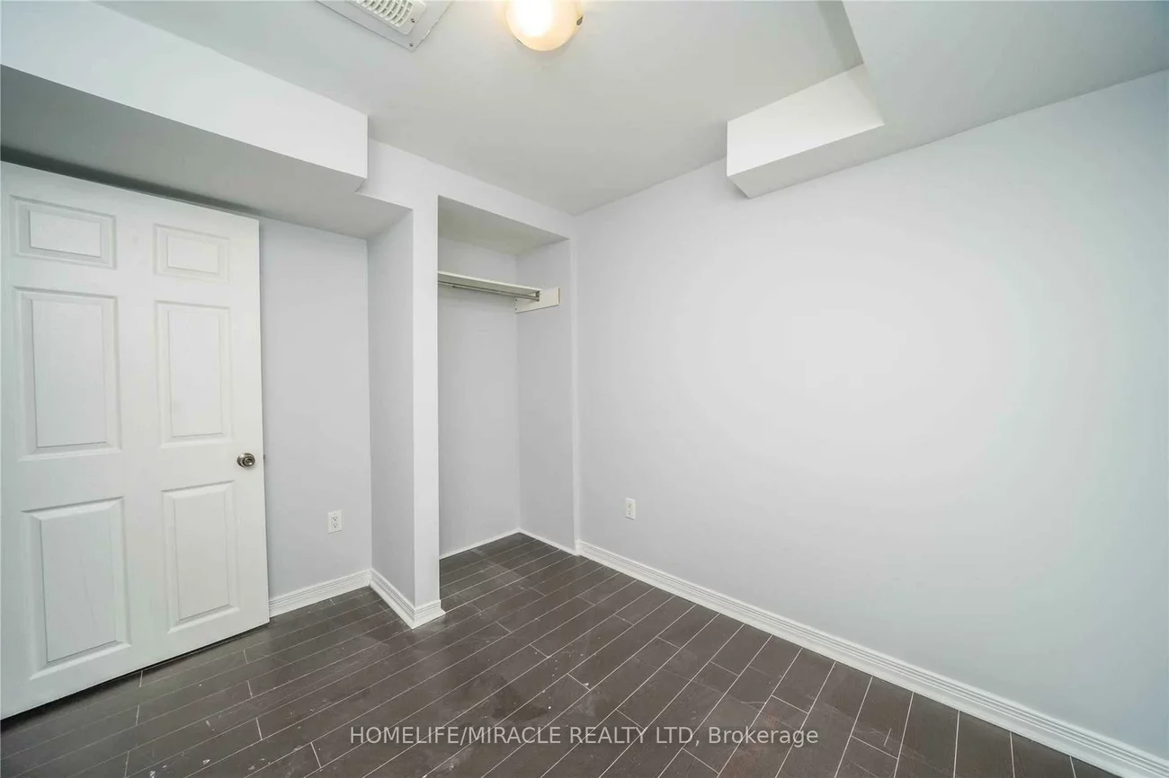 40, Trumpet Valley, Fletcher's Meadow, Brampton