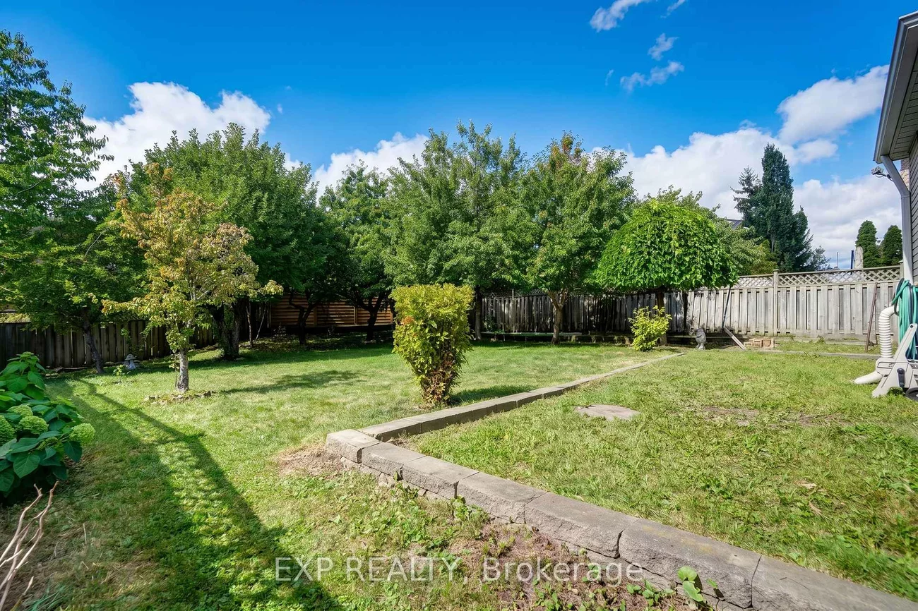 271, Murray, Brampton West, Brampton