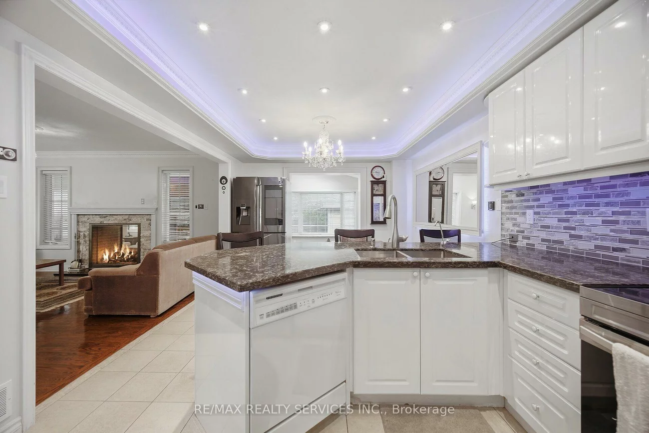 8, Riverbank, Sandringham-Wellington, Brampton