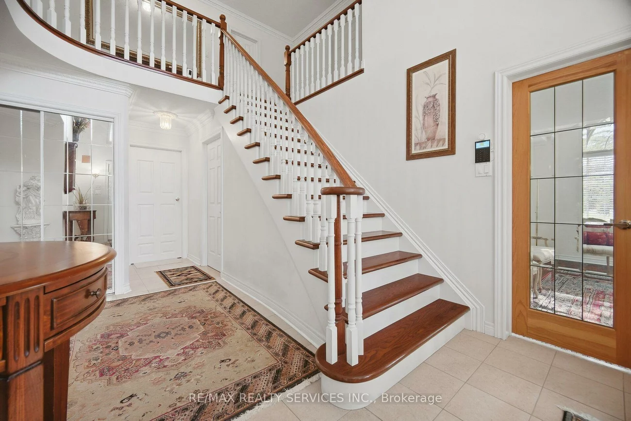 8, Riverbank, Sandringham-Wellington, Brampton