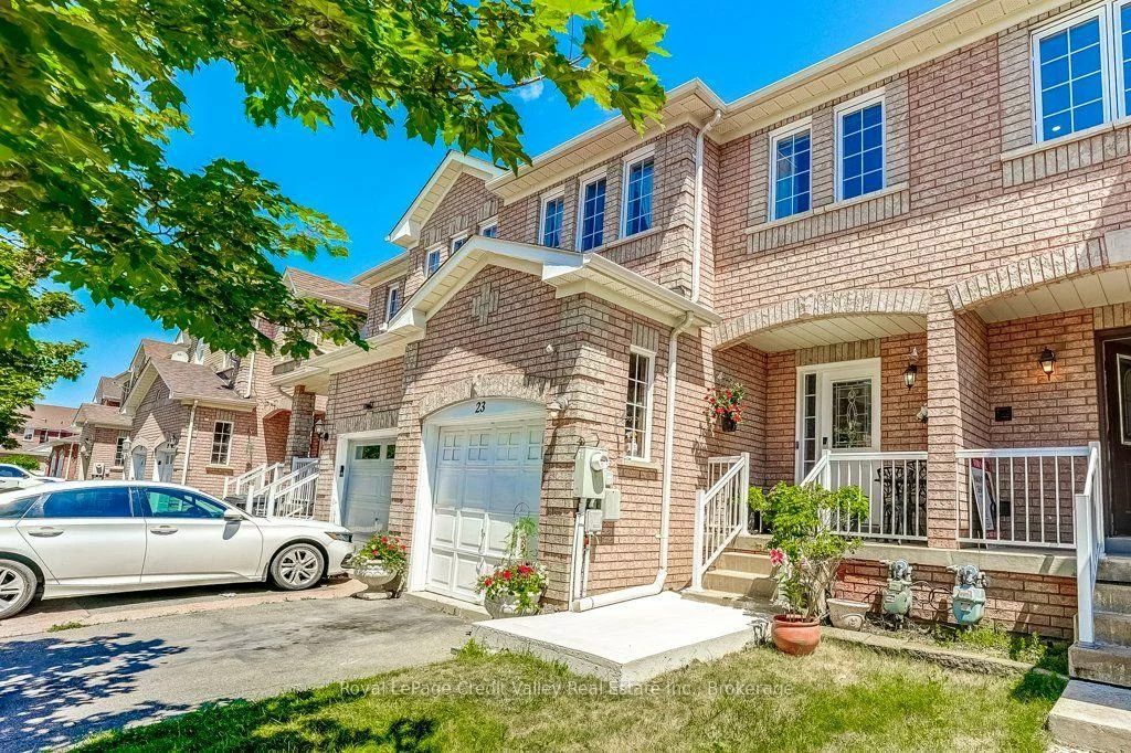 23, Tinsmith, Northwest Sandalwood Parkway, Brampton