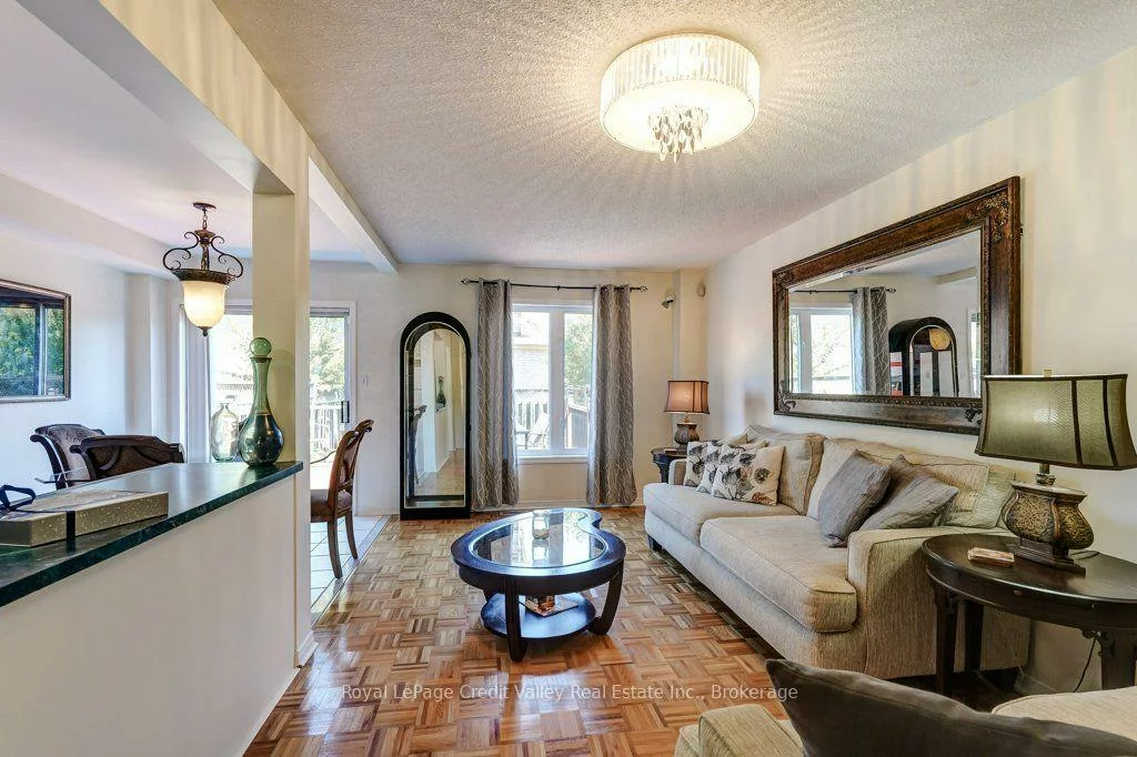 23, Tinsmith, Northwest Sandalwood Parkway, Brampton