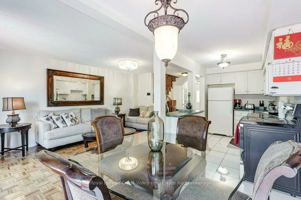 23, Tinsmith, Northwest Sandalwood Parkway, Brampton