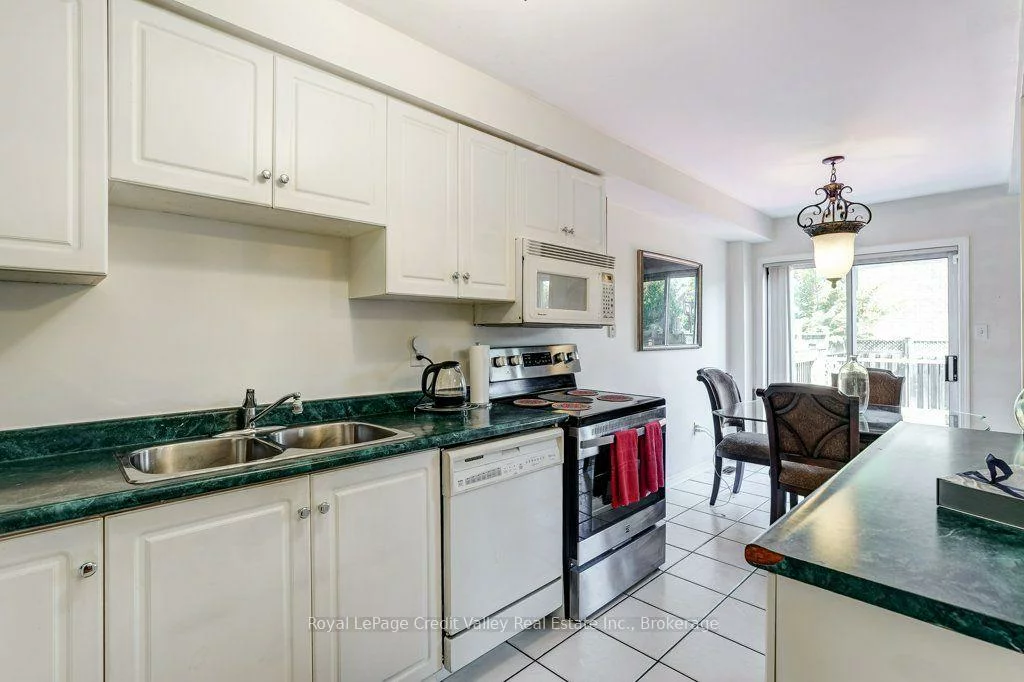 23, Tinsmith, Northwest Sandalwood Parkway, Brampton