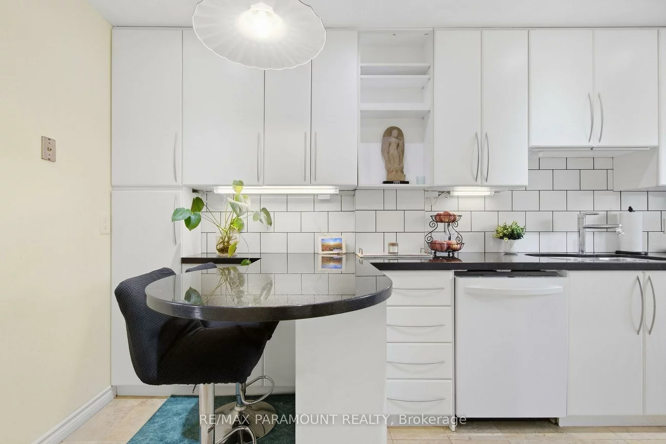 16, Gleneaden, Northgate, Brampton