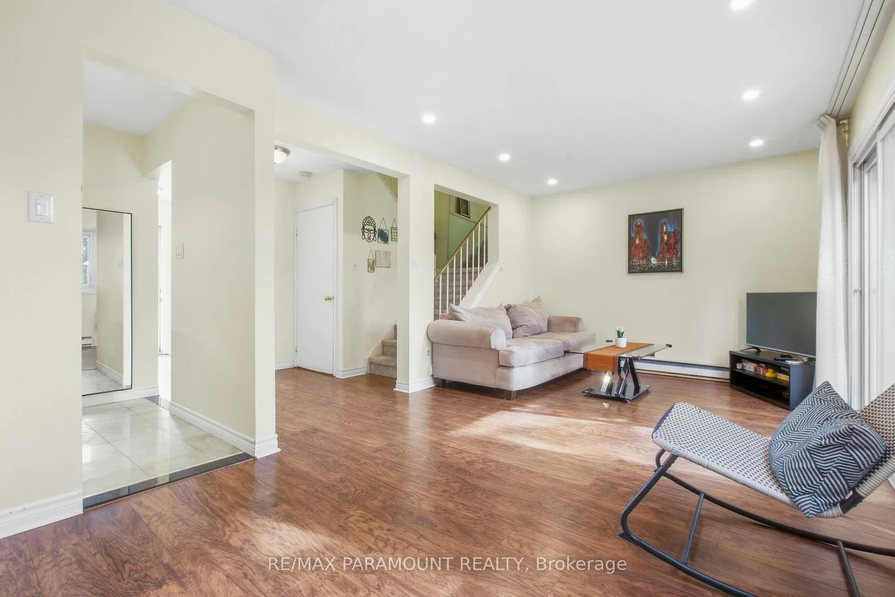 16, Gleneaden, Northgate, Brampton