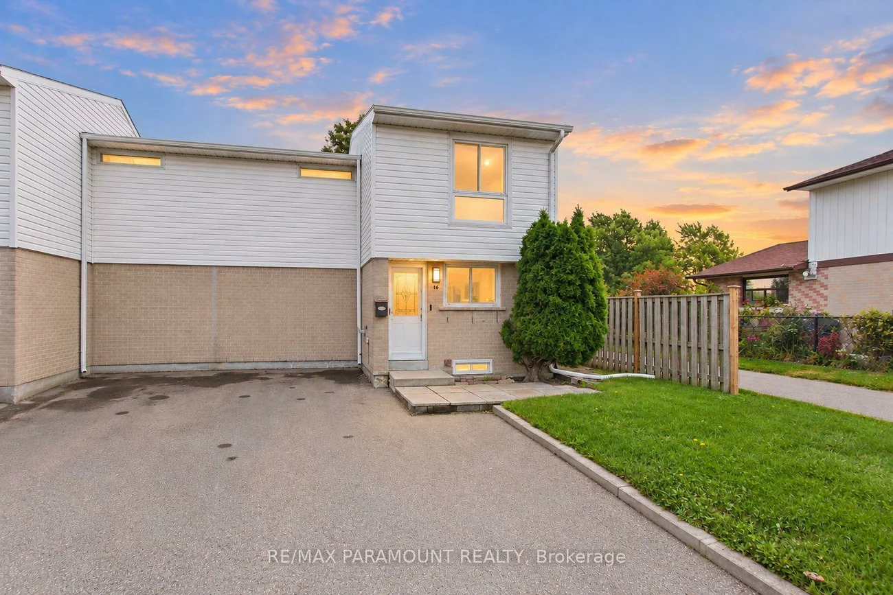 16, Gleneaden, Northgate, Brampton