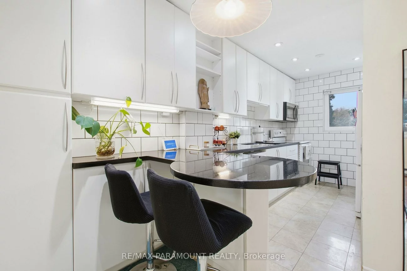 16, Gleneaden, Northgate, Brampton