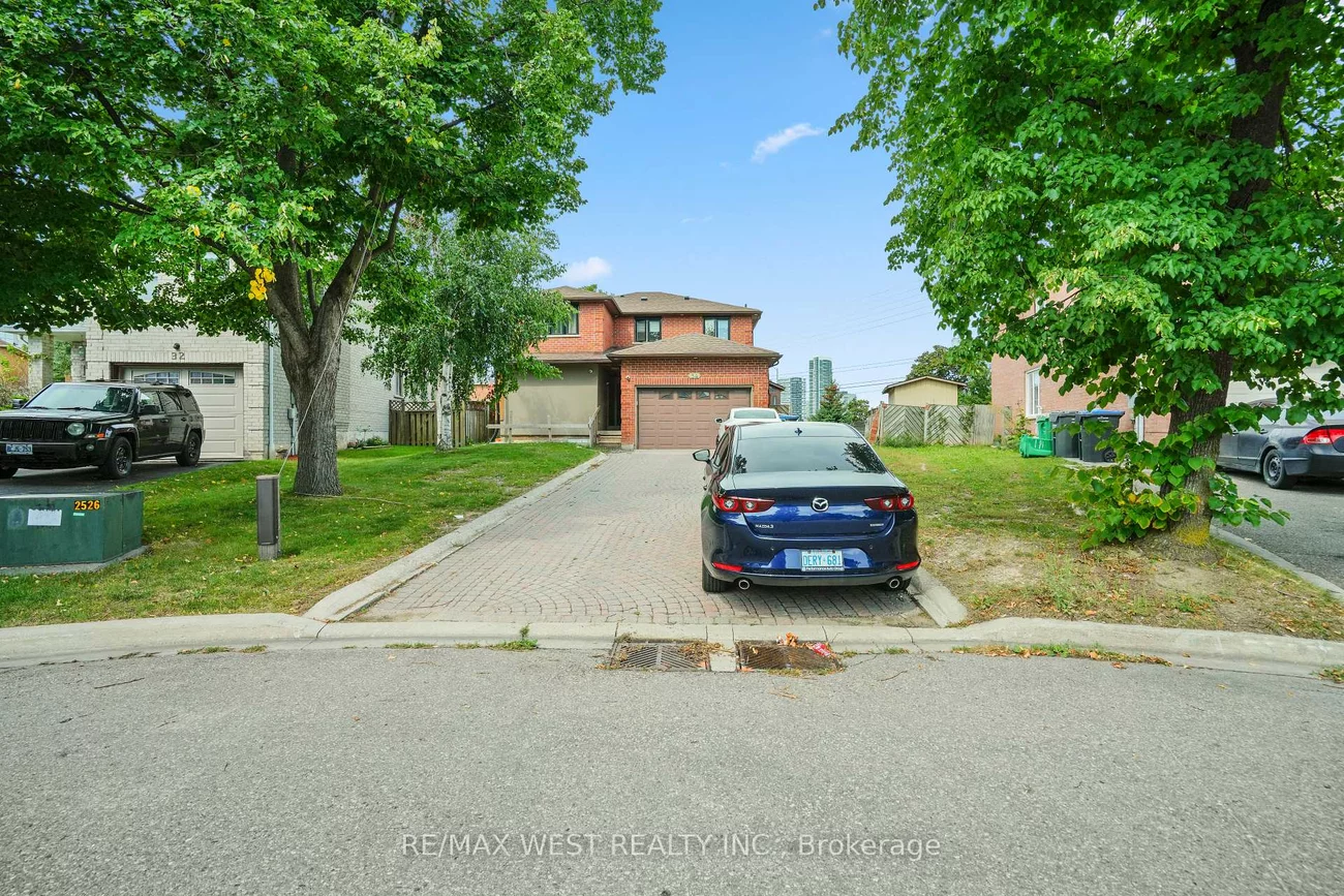 34, Sweet Oak, Fletcher's Creek South, Brampton