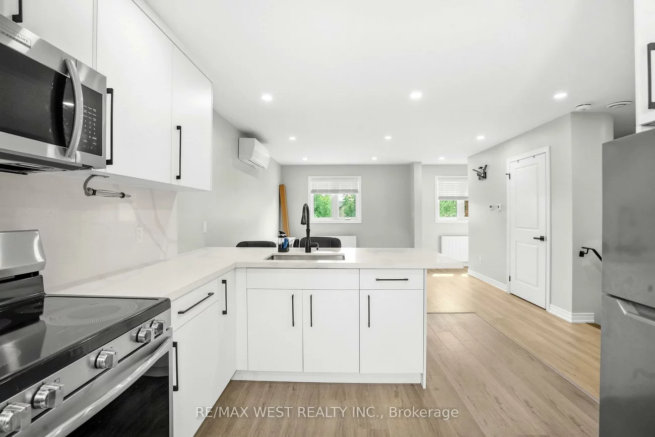 34, Sweet Oak, Fletcher's Creek South, Brampton