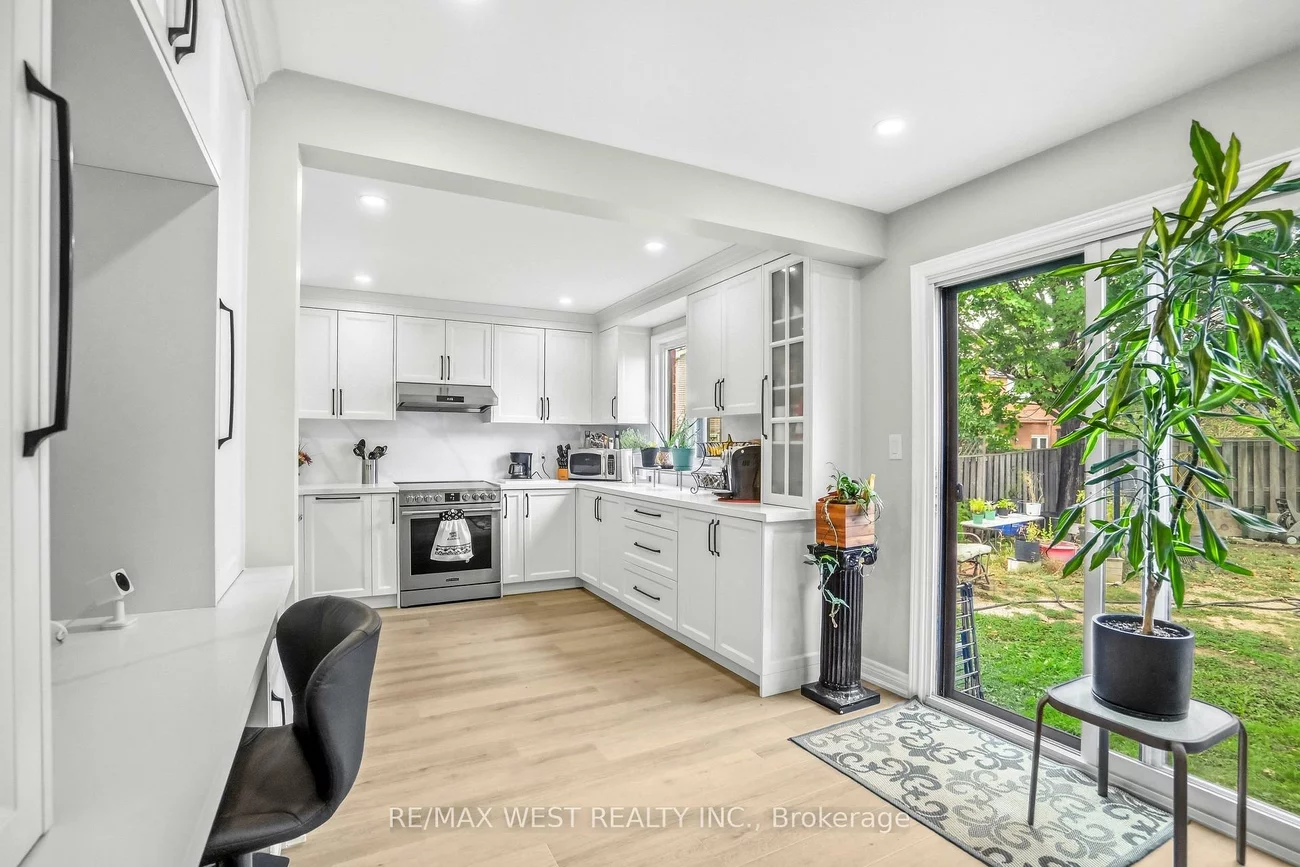 34, Sweet Oak, Fletcher's Creek South, Brampton
