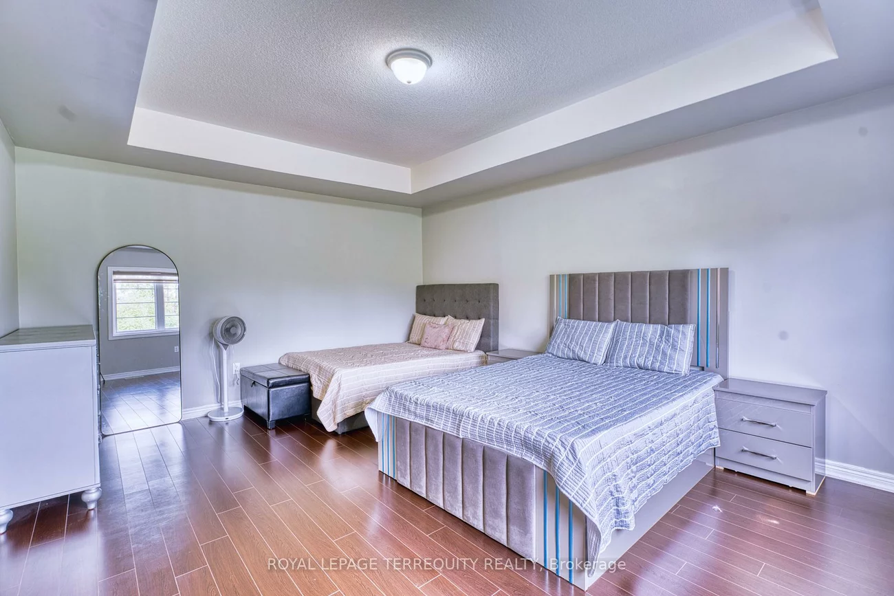 38, Rhapsody, Vales of Castlemore, Brampton