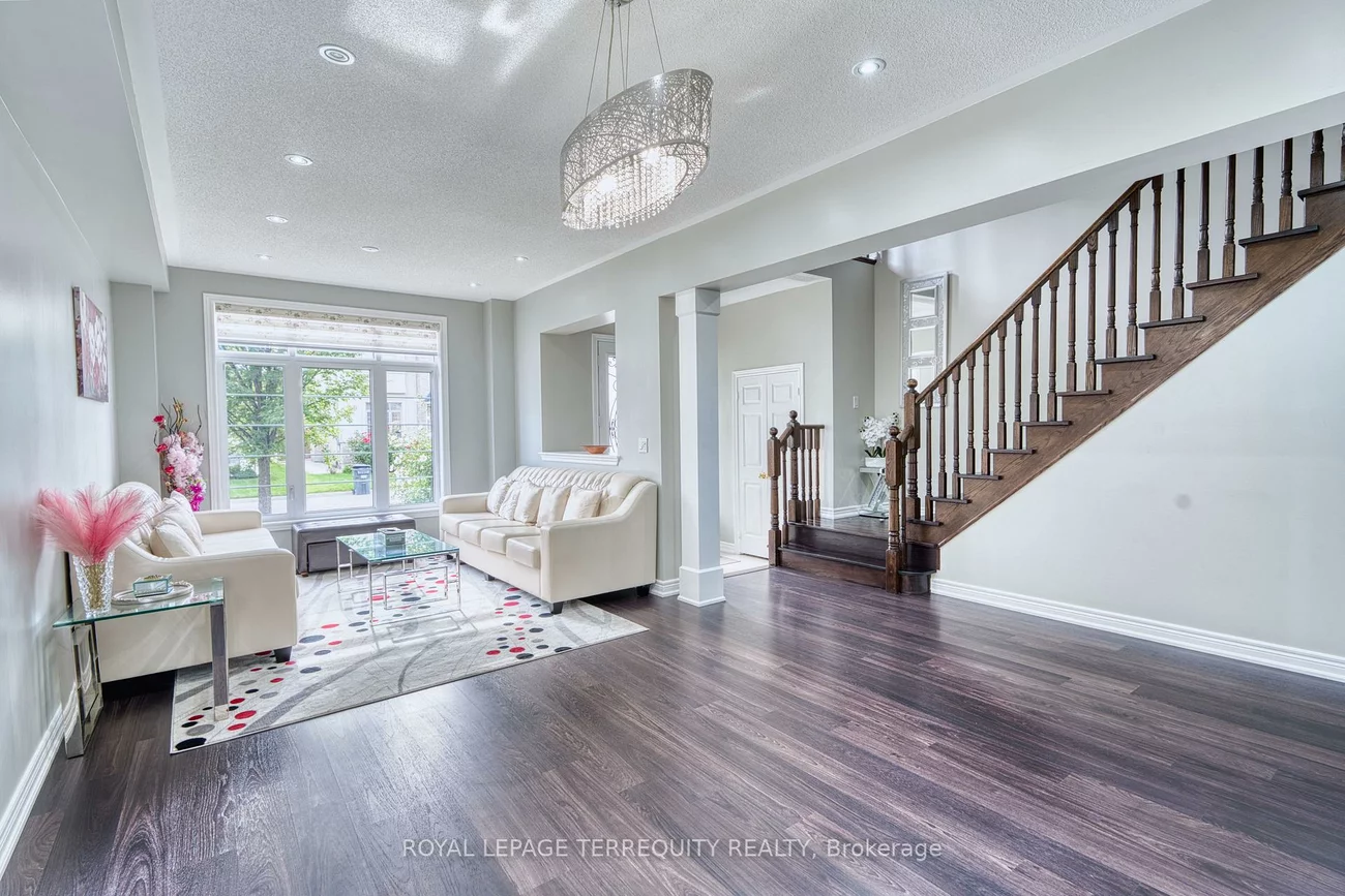 38, Rhapsody, Vales of Castlemore, Brampton