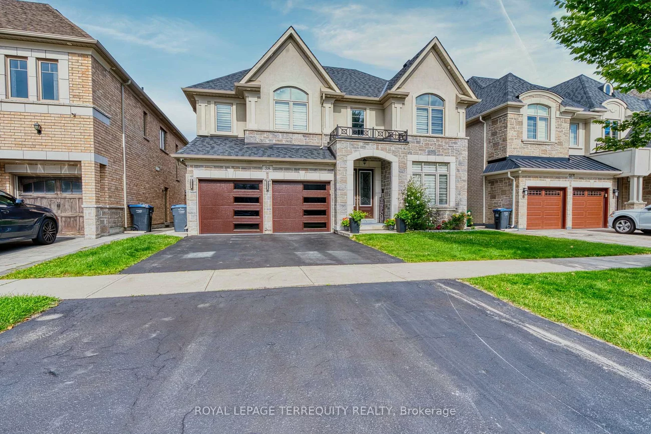 38, Rhapsody, Vales of Castlemore, Brampton