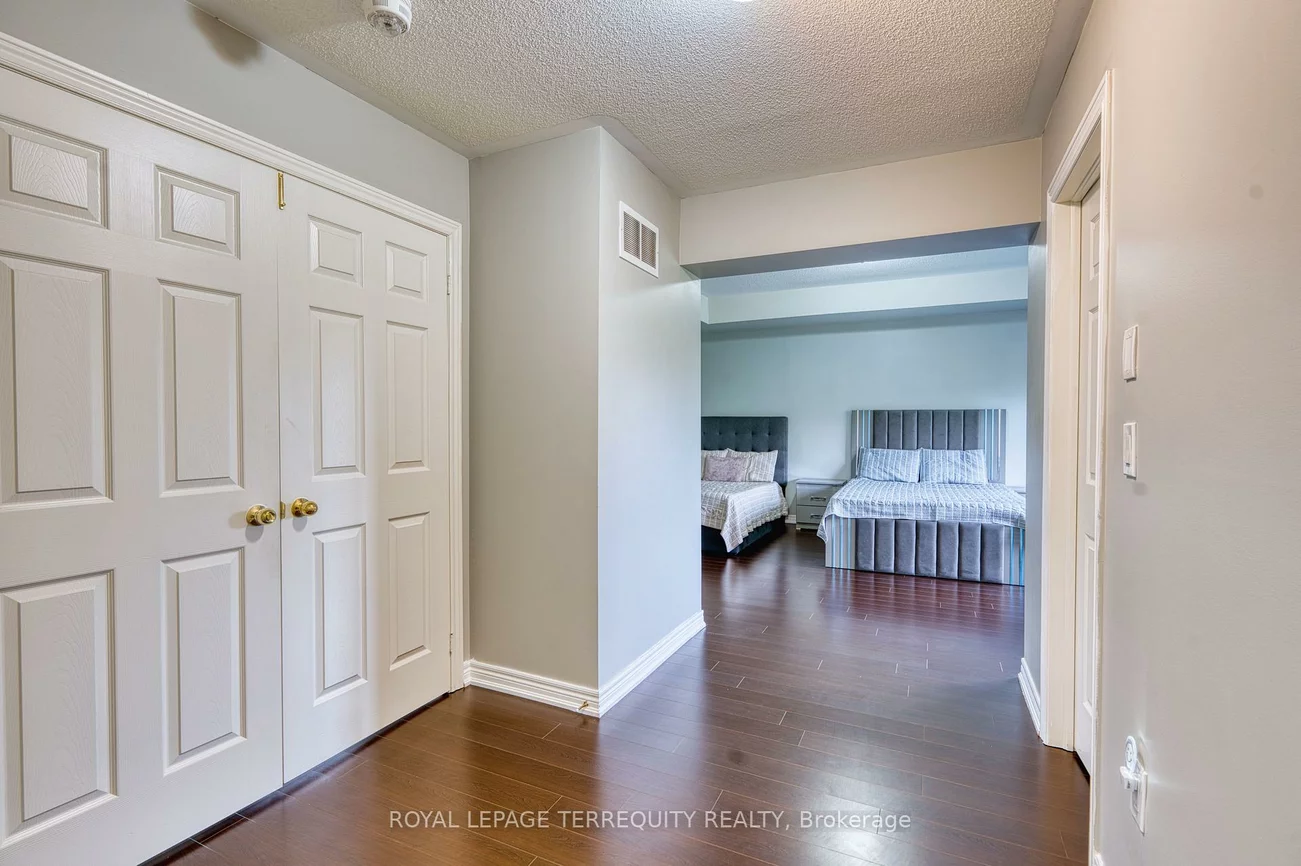 38, Rhapsody, Vales of Castlemore, Brampton