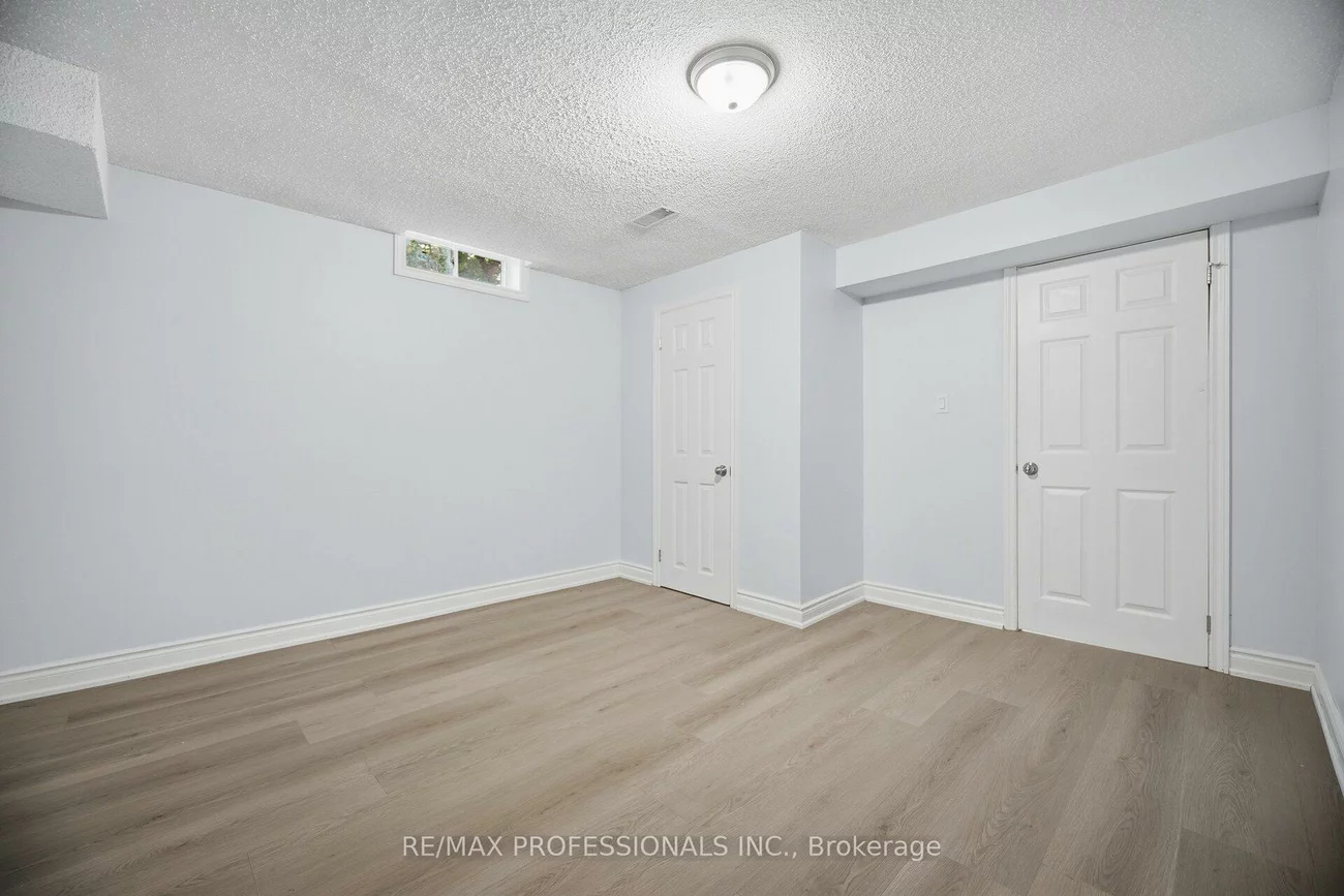 4, McFadden, Heart Lake East, Brampton