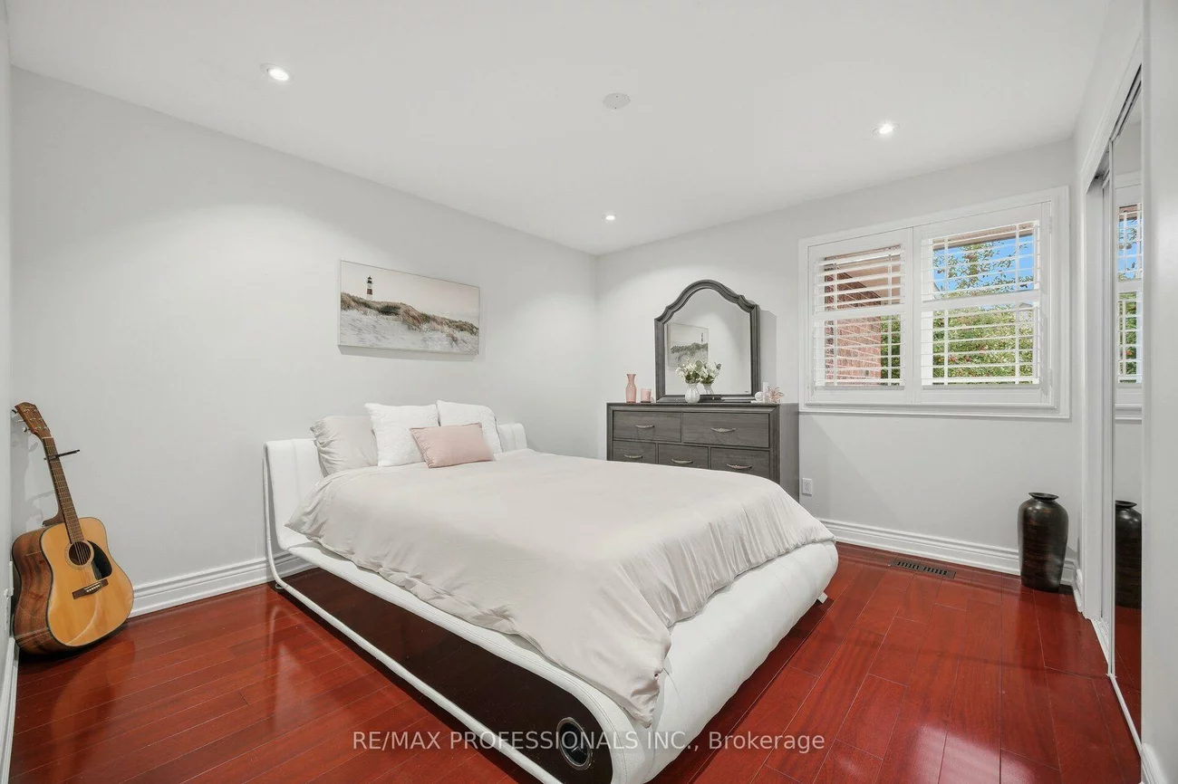 4, McFadden, Heart Lake East, Brampton