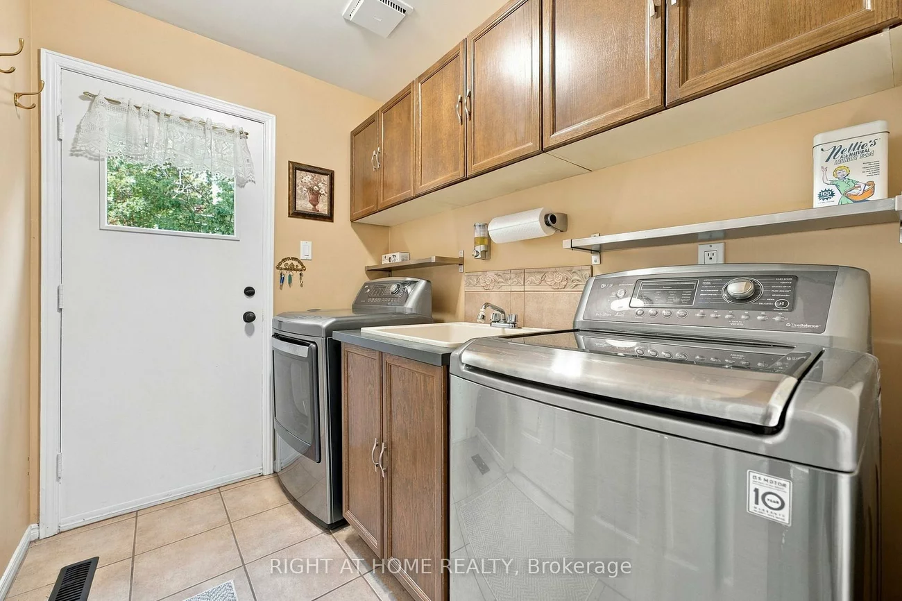 20, Mowat, Heart Lake East, Brampton