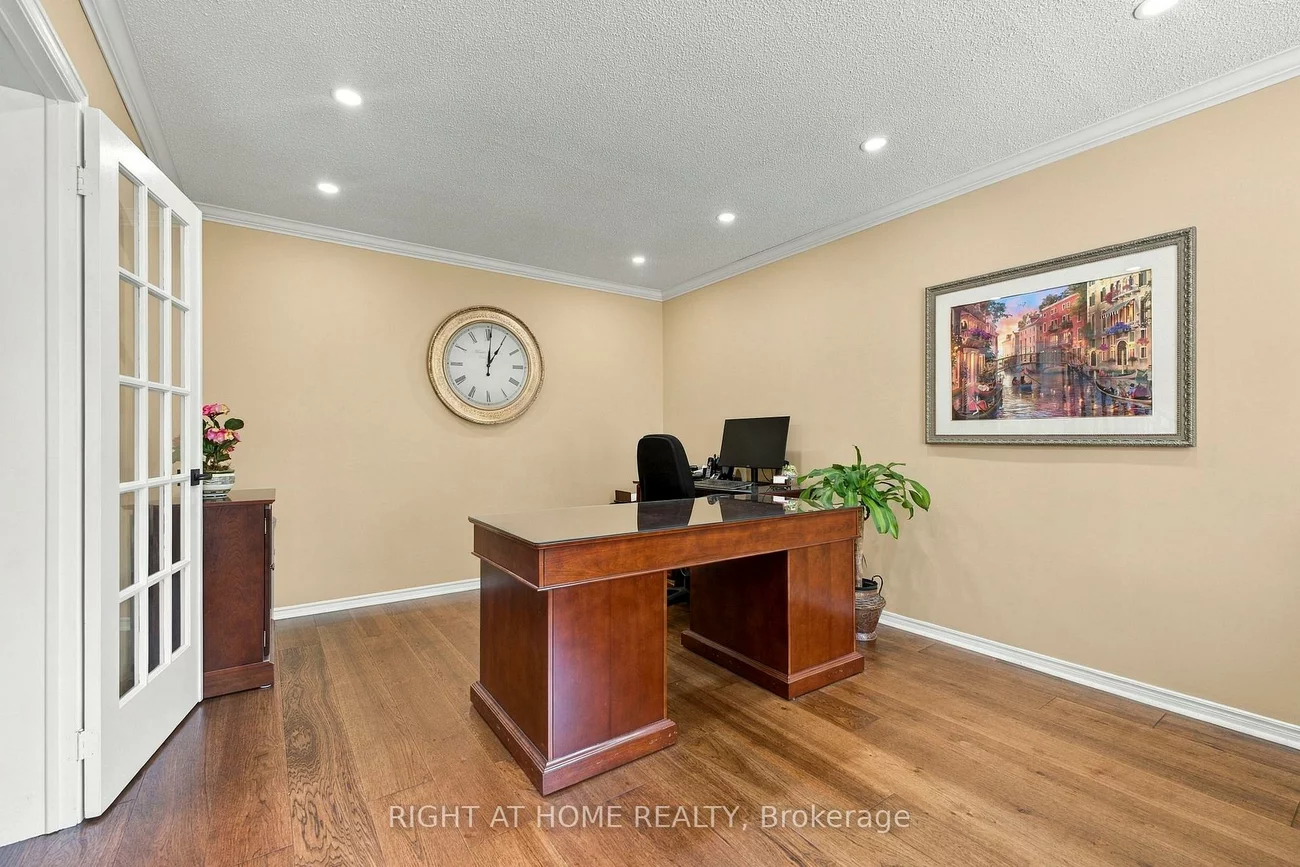 20, Mowat, Heart Lake East, Brampton