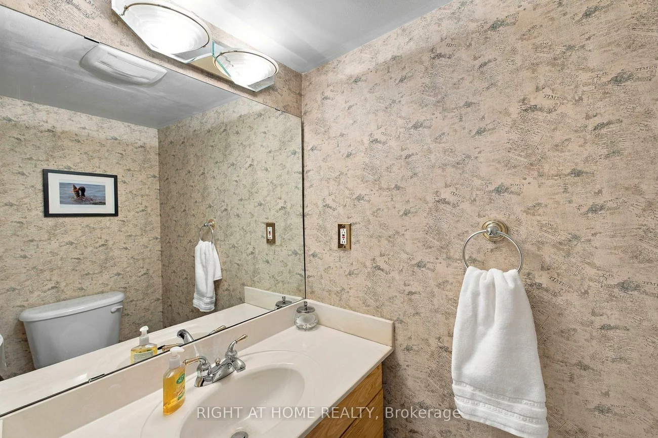 20, Mowat, Heart Lake East, Brampton