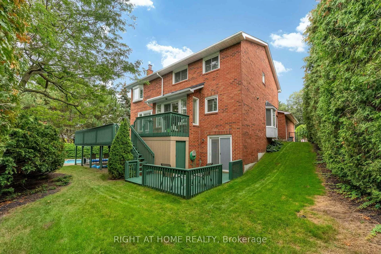 20, Mowat, Heart Lake East, Brampton