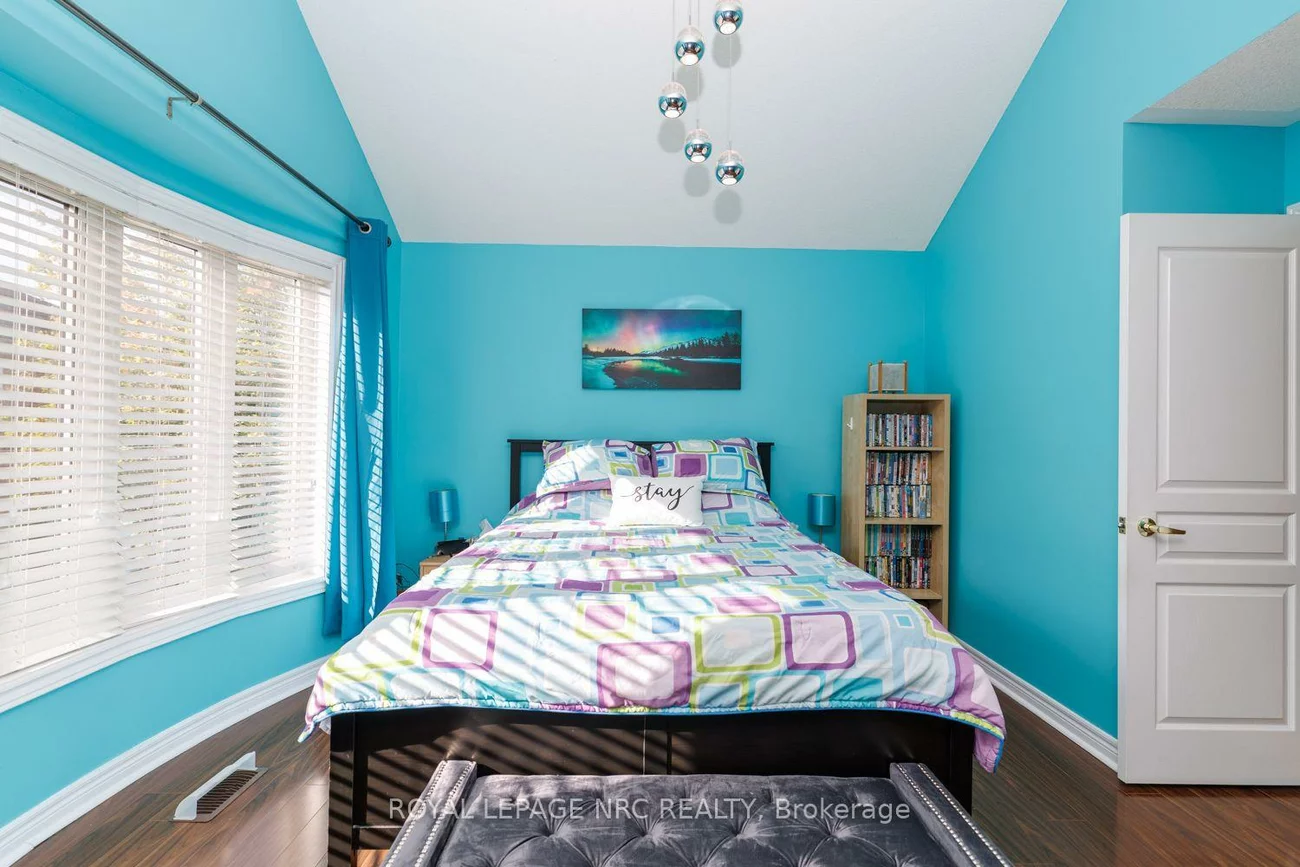 25, Maverick, Sandringham-Wellington, Brampton