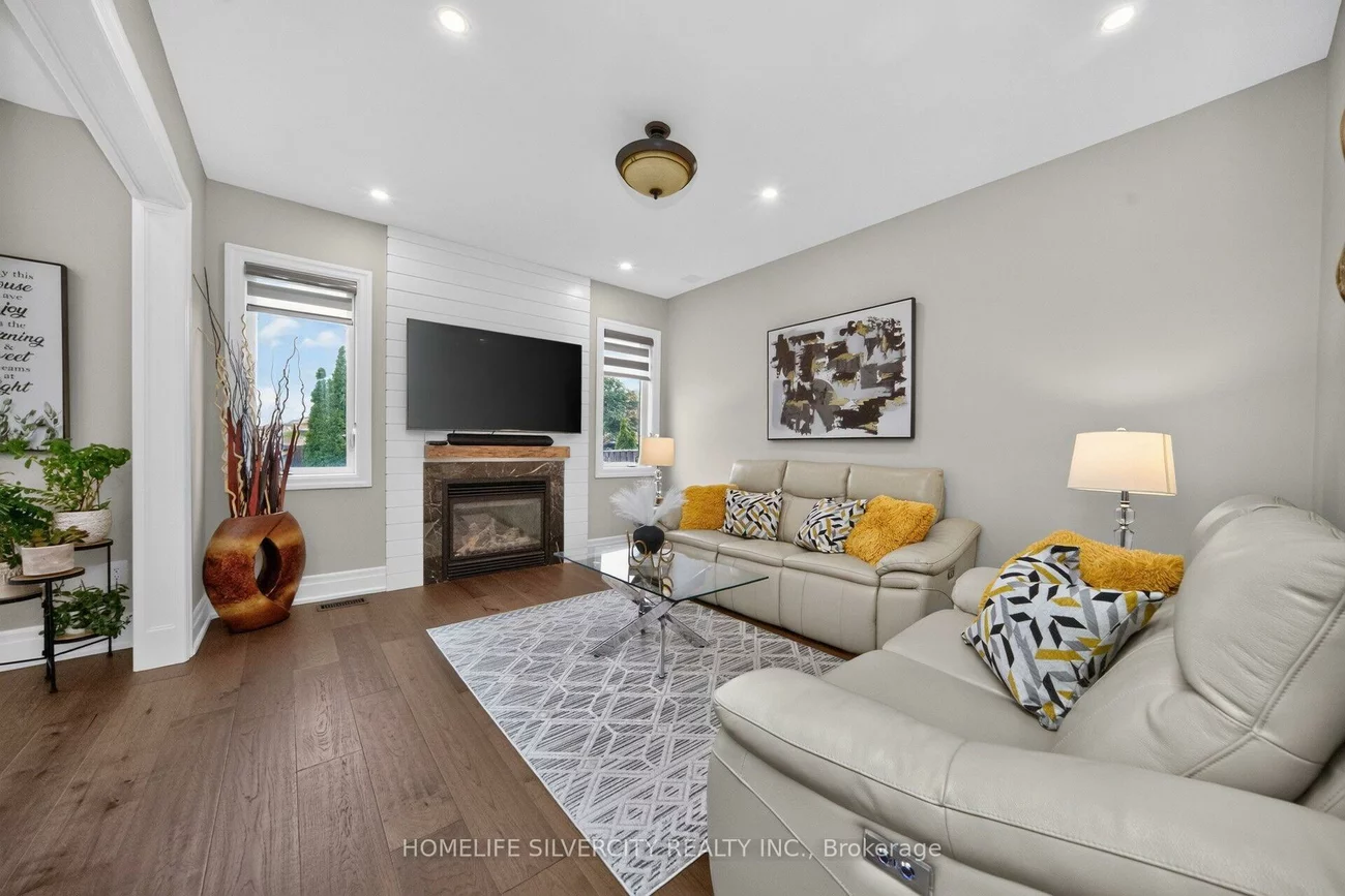 61, Fieldview, Bram East, Brampton
