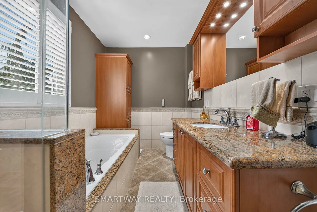 102, Rawling, Heart Lake East, Brampton