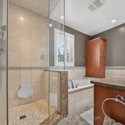102, Rawling, Heart Lake East, Brampton