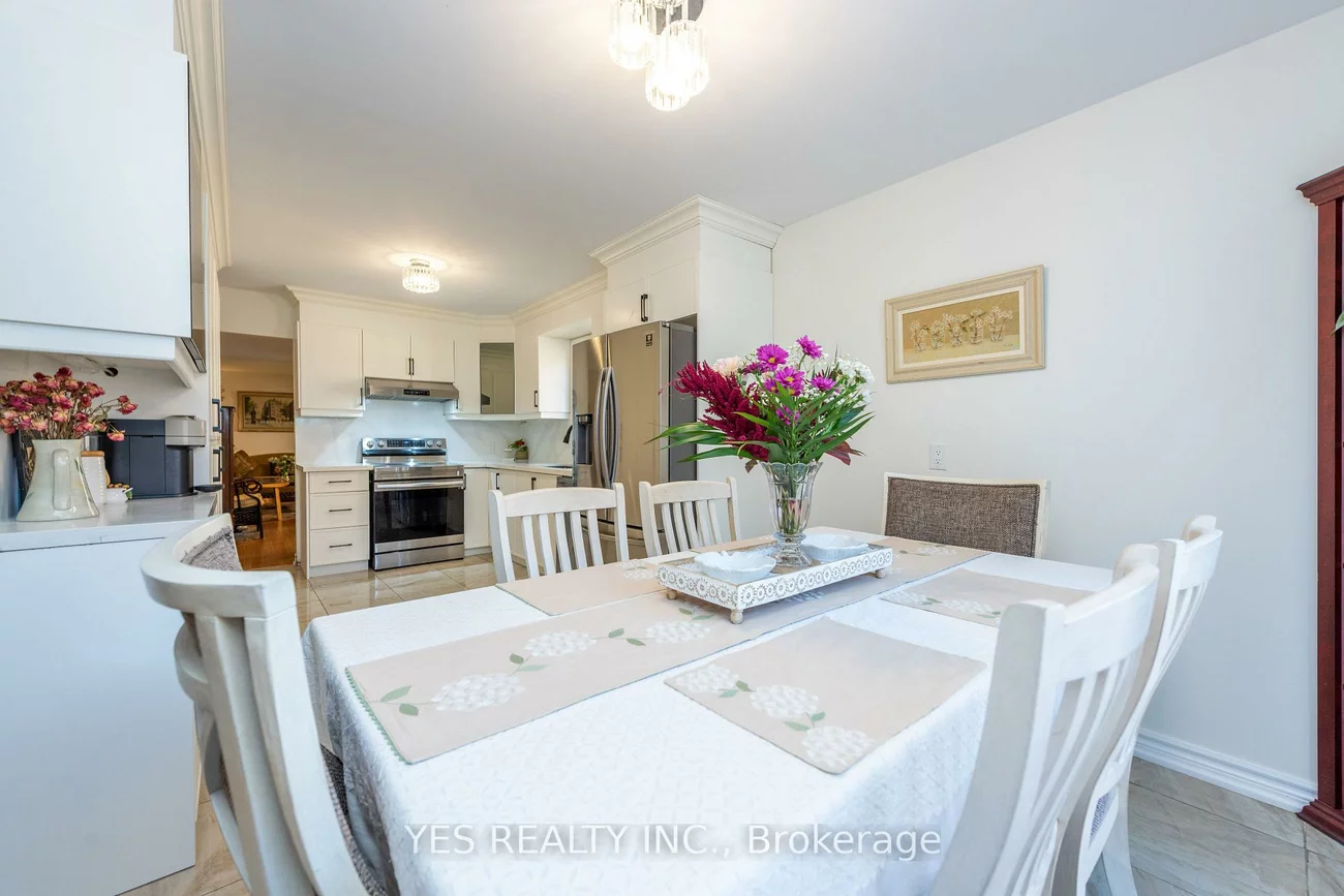 7, Colchester, Heart Lake West, Brampton