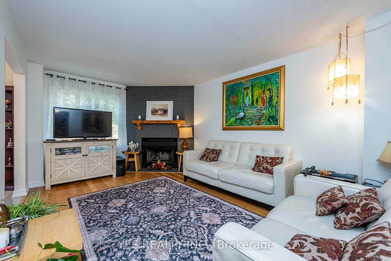7, Colchester, Heart Lake West, Brampton