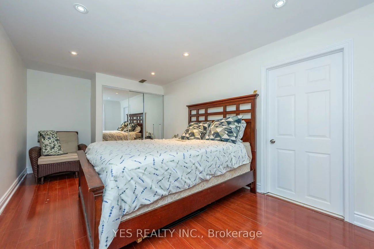 7, Colchester, Heart Lake West, Brampton