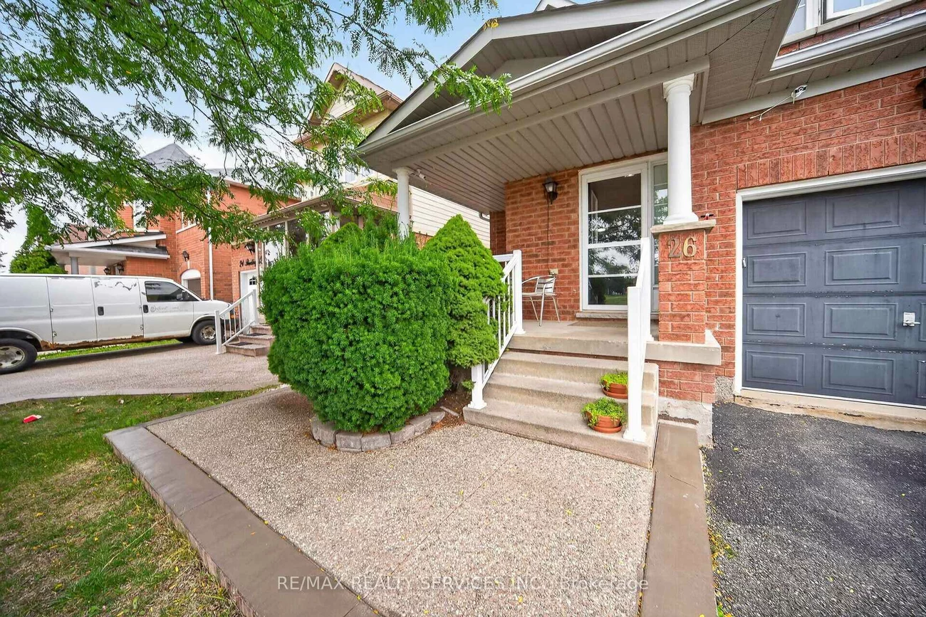26, Peachleaf, Fletcher's Meadow, Brampton