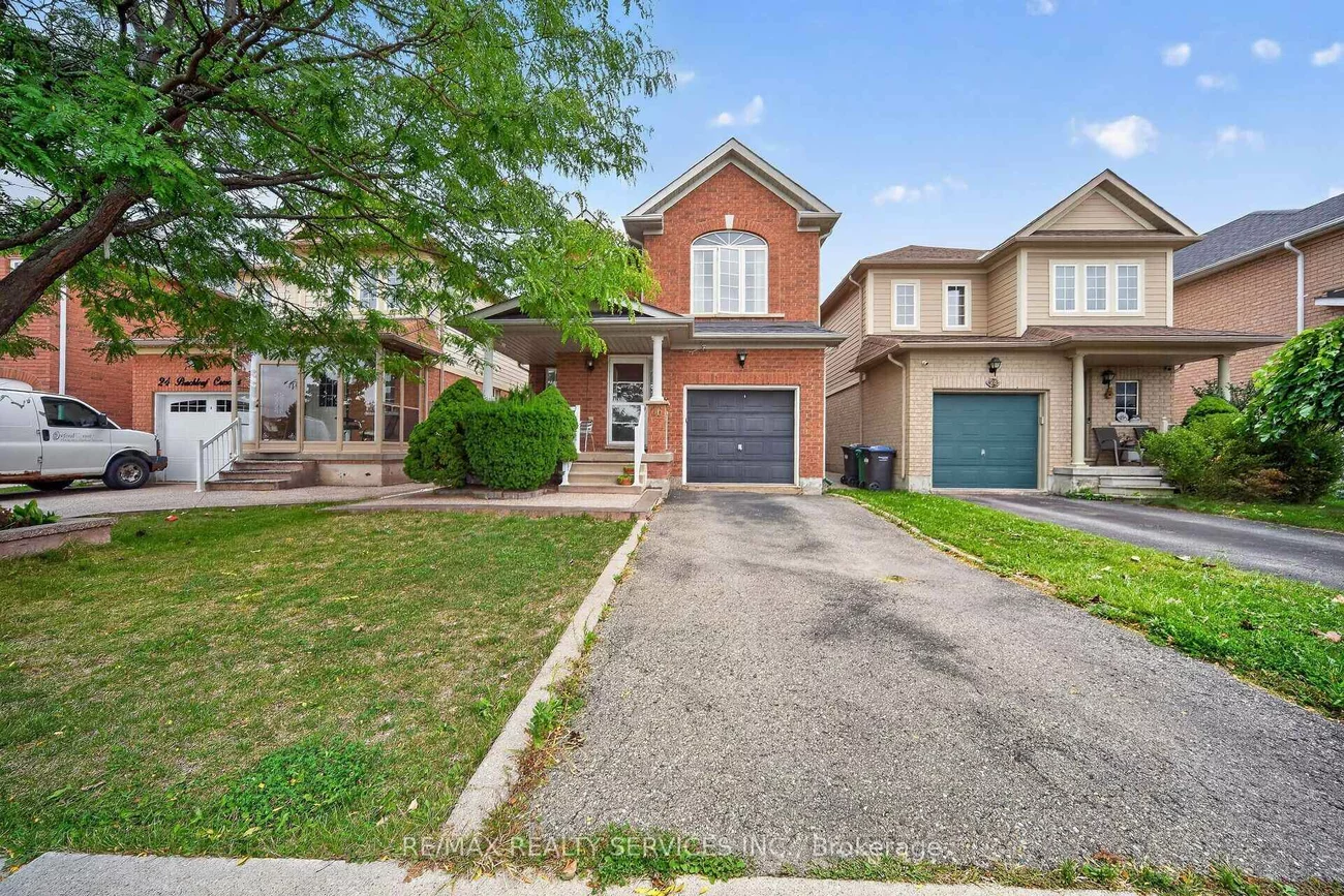 26, Peachleaf, Fletcher's Meadow, Brampton