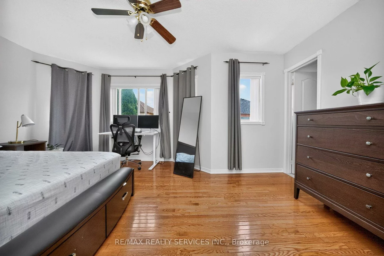 26, Peachleaf, Fletcher's Meadow, Brampton