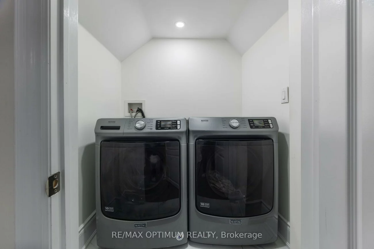 37, Elbern Markell, Credit Valley, Brampton