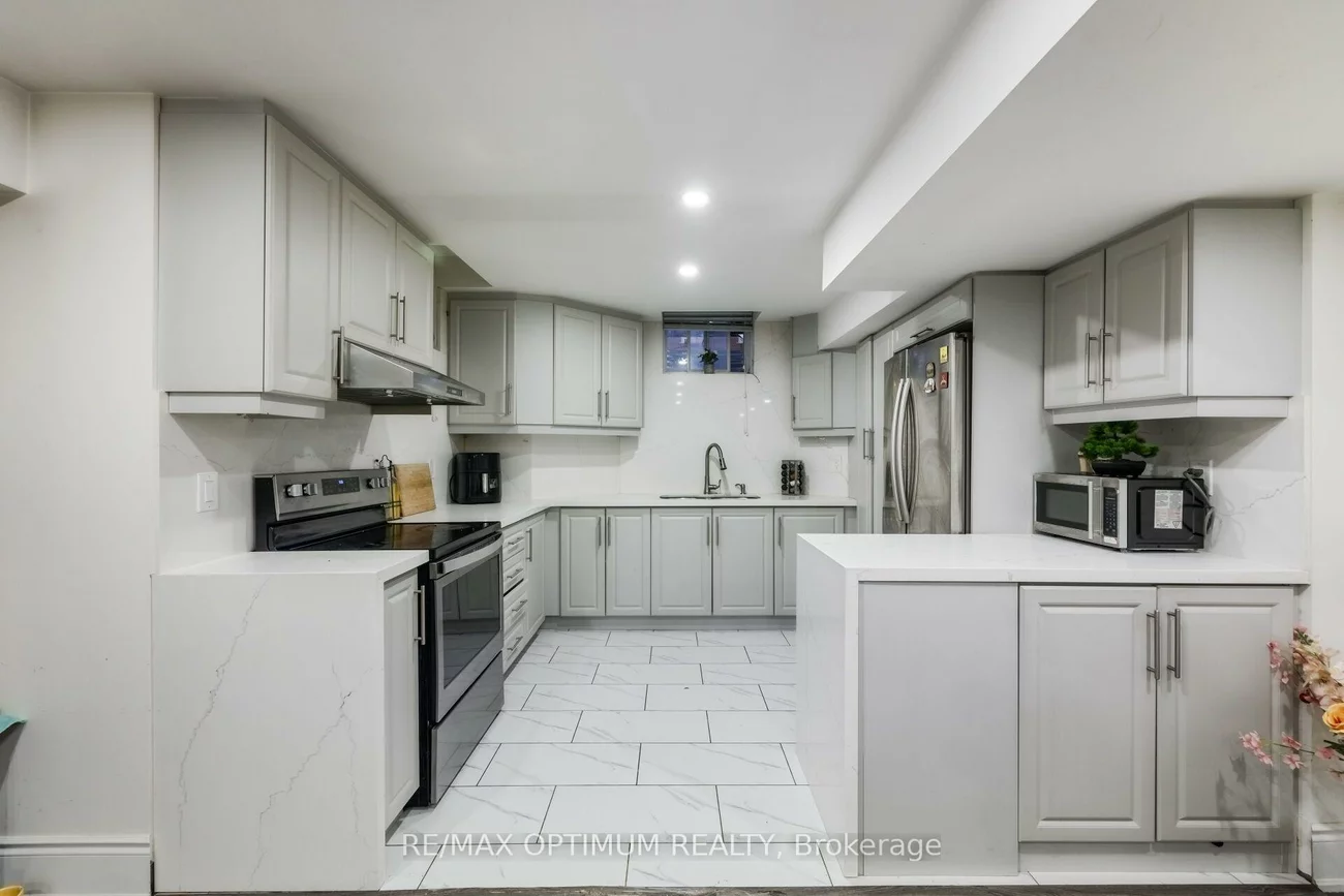 37, Elbern Markell, Credit Valley, Brampton