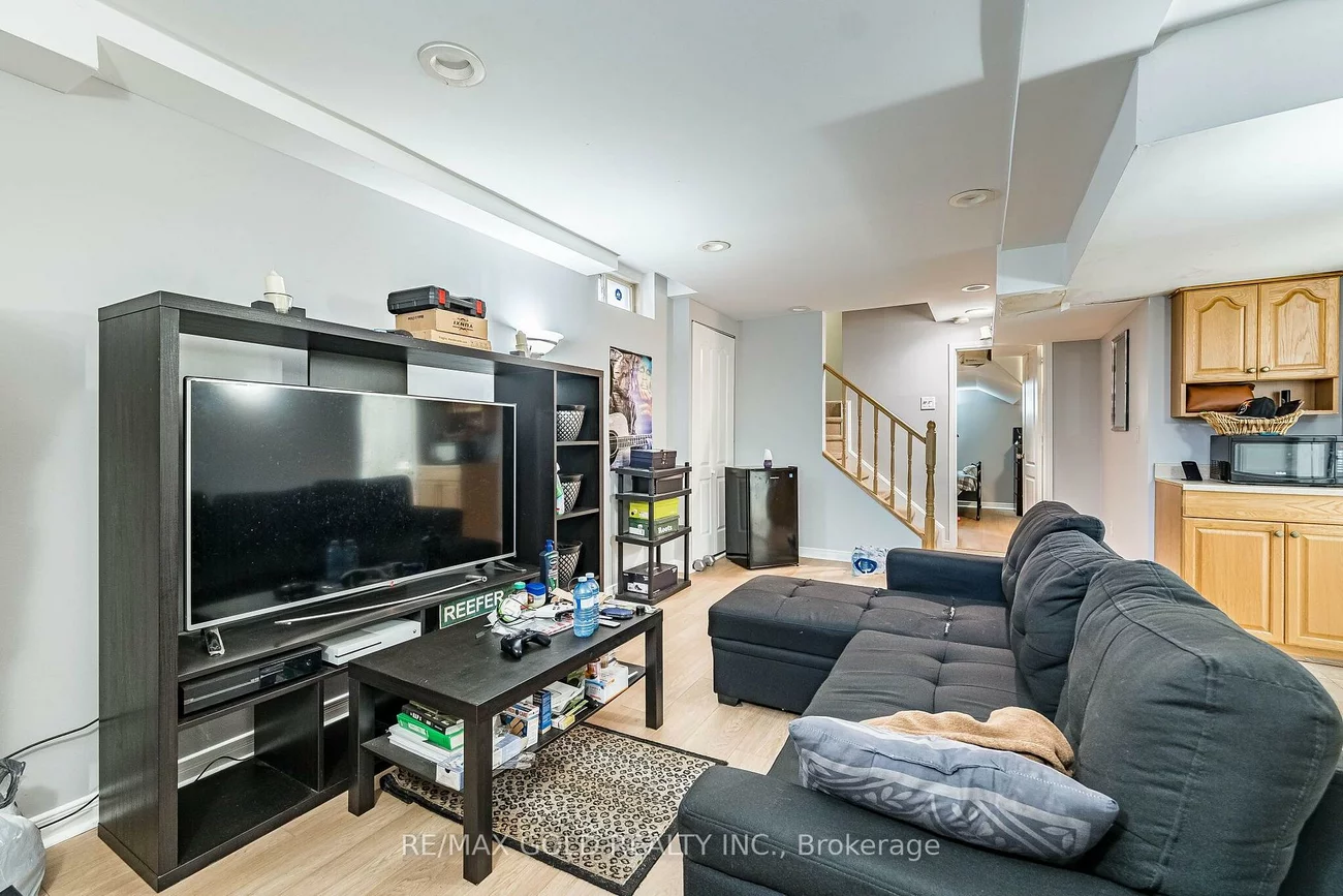 6, Mistdale, Fletcher's Meadow, Brampton